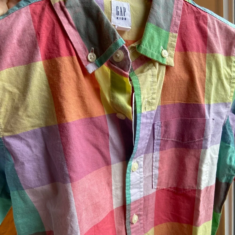 Easter 🐣GAP Plaid Button Down Shirt - Picture 3 of 5